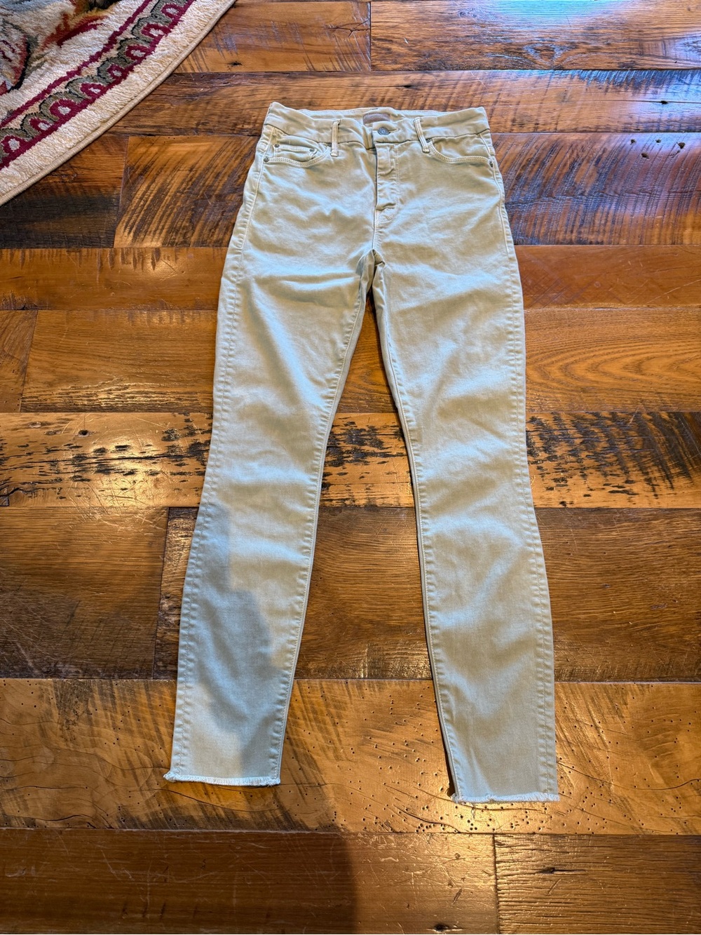 MOTHER High Waisted Looker Ankle Fray Jeans in Light Celery